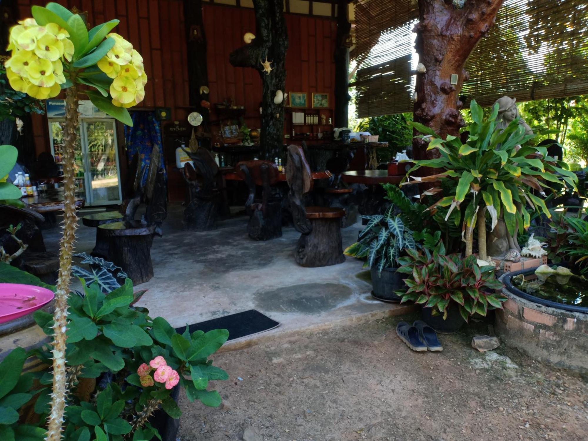 Friendly Koh Jum Hotel Luaran gambar