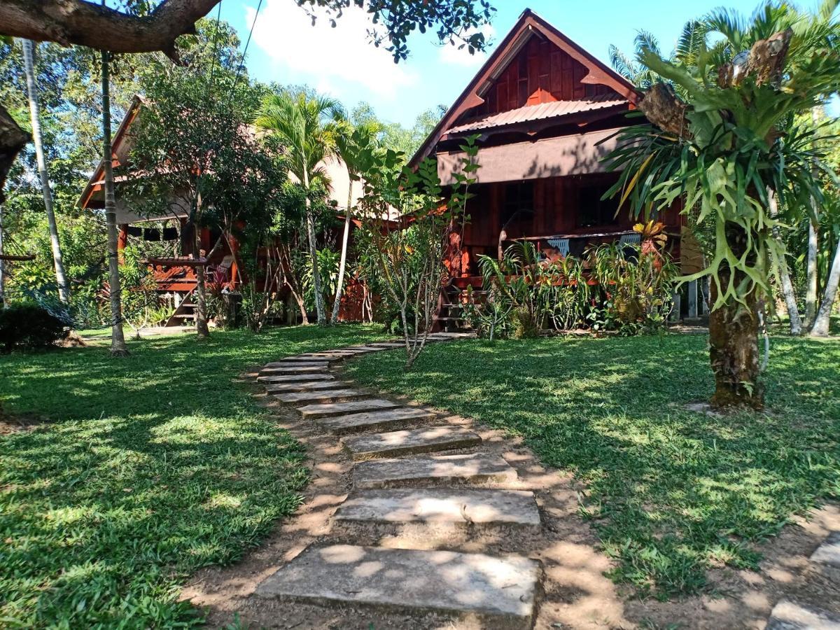 Friendly Koh Jum Hotel Luaran gambar