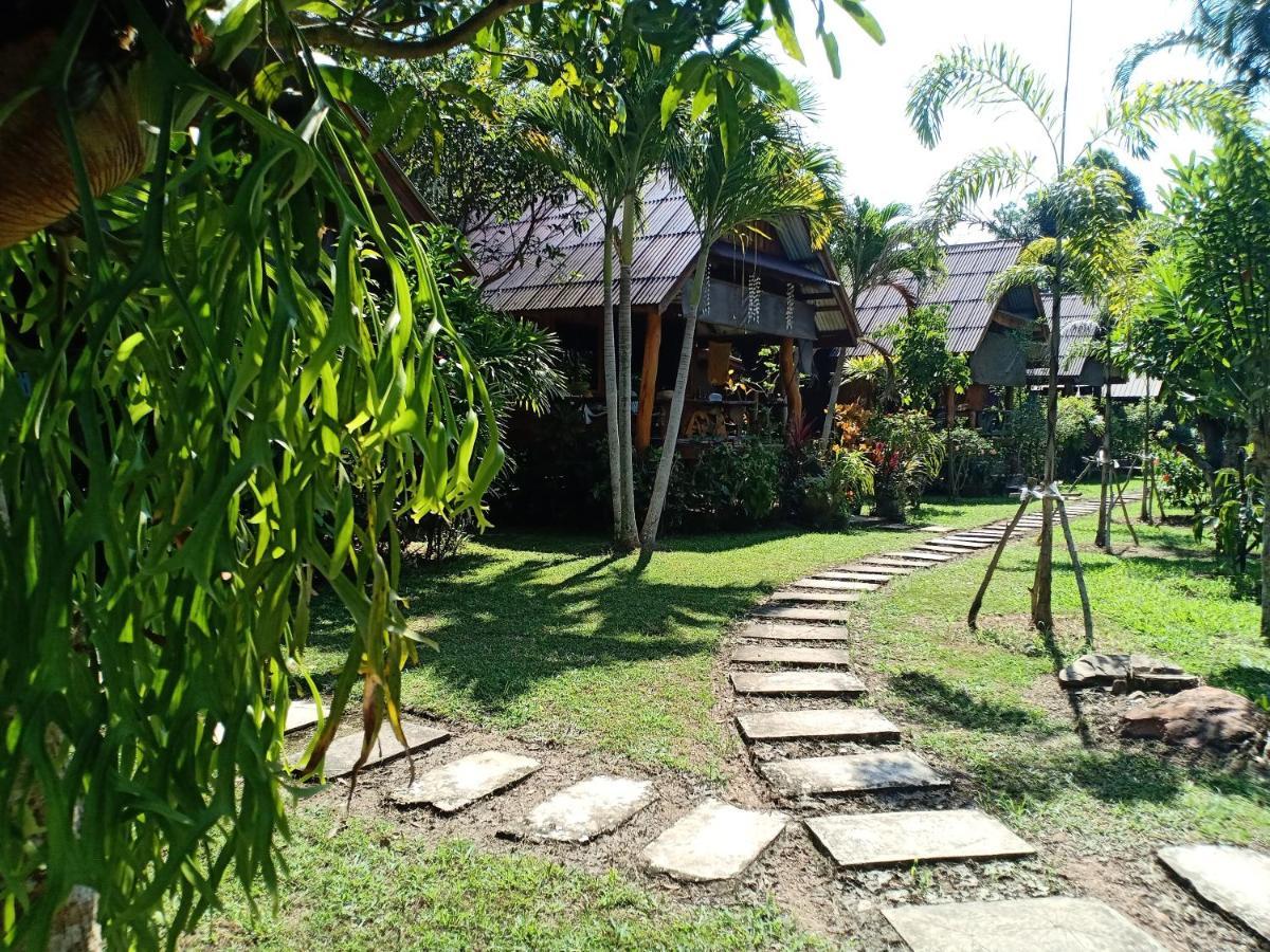 Friendly Koh Jum Hotel Luaran gambar